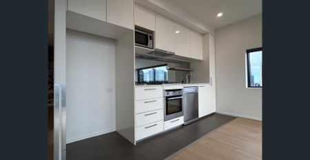 Prime Positioned Property With Ideal Layout & Sweeping Views! - Photo 5