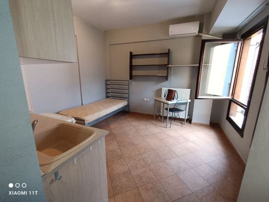 Studio/Γκαρσονιέρα για ενοικίαση - Άνω Πόλη - Photo 1