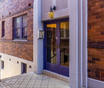 8/113 New South Head Road, Edgecliff NSW 2027 - Apartment For Rent ... - Photo 2