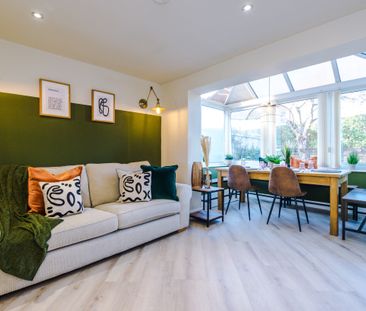 UK Award Winning, exceptionally high standard, design-led, immacula... - Photo 1