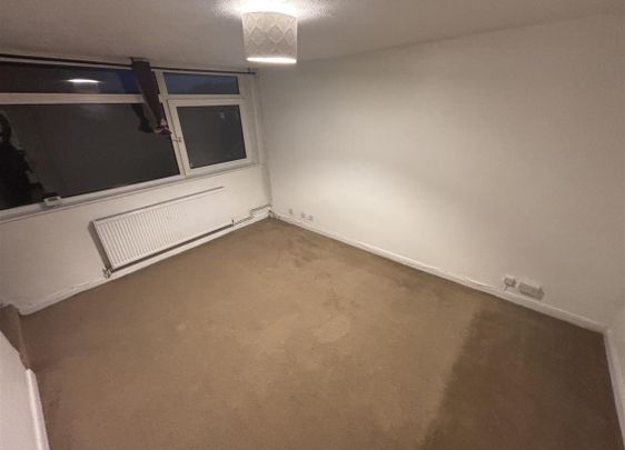 Crowmere Road, Walsgrave, Coventry - Photo 1