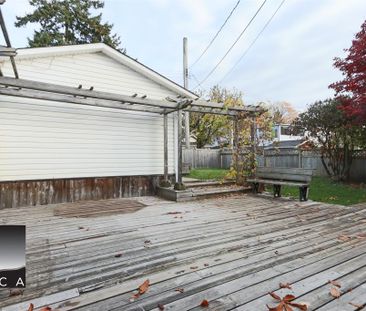 1932 Jones Avenue, North Vancouver (UNFURNISHED) - Photo 1