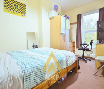 5 bedroom terraced house to rent - Photo 3