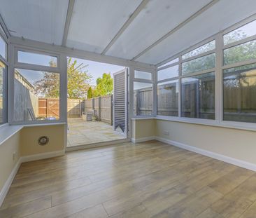2 Bedroom - Photo 2