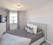 3 bed House - Semi-Detached for Rent - Photo 4