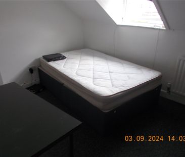 Student Properties to Let - Photo 5