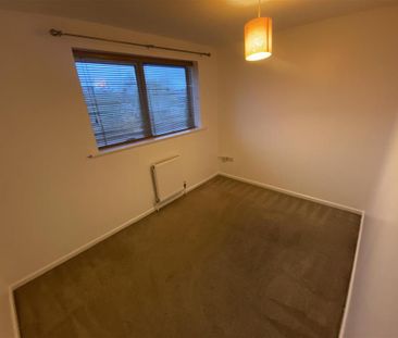 2 bedroom semi-detached house to rent - Photo 3