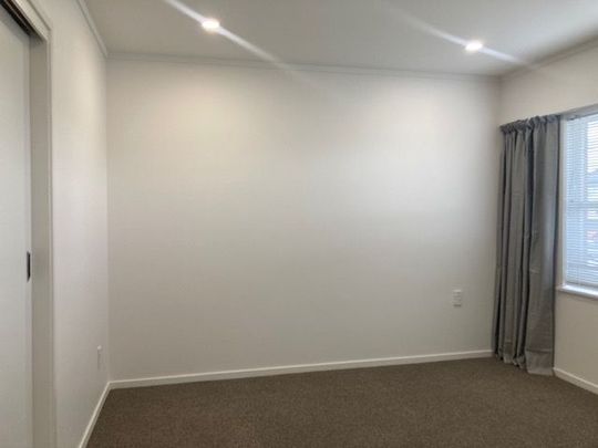 Charming 3BR Fully Renovated Home - Photo 1