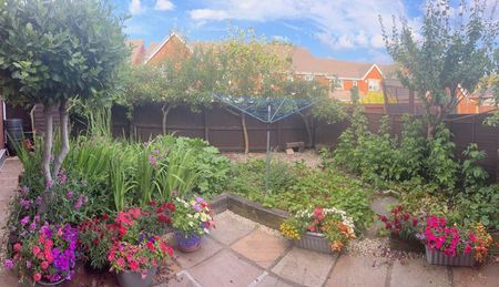 Brigantine Close, Newport - Photo 2