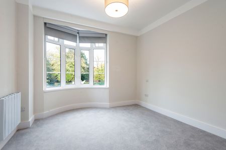 Grove End Gardens, Grove End Road, St John Wood, London, NW8 9LP - Photo 3