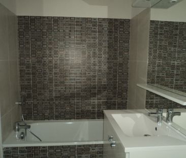 Location Appartement 3 pièces 55m² - Photo 6