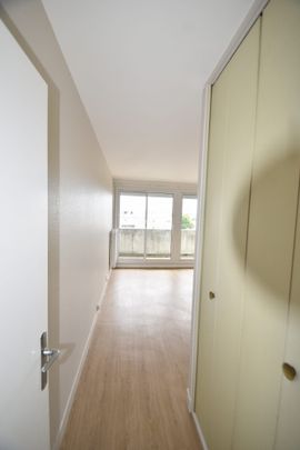 Location Appartement 1 pièce 26m² ST LO 50000 - Photo 1