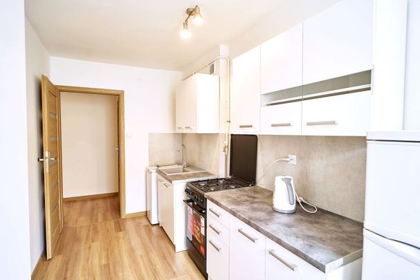 Mieszkanie 3 pokoje, W. Pola, 1 piętro 58.21 m² - Photo 1