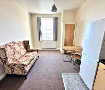 A 1 Bedroom Flat Instruction to Let in Hastings - Photo 3