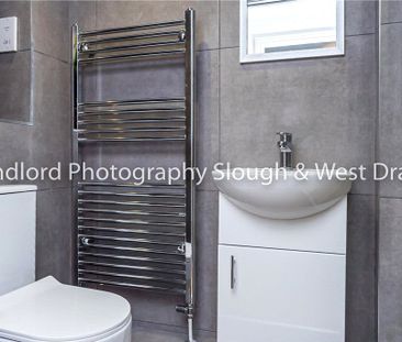 Broomfield, Guildford, Surrey, GU2 8LH - Photo 2