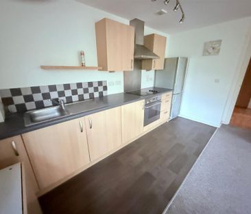 Greenings Court - Warrington - WA2 - Photo 1