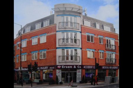 1 Bed Flat, The Coliseum, N8 - Photo 2
