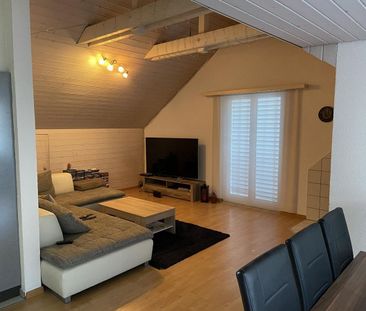 Beautiful 2.5-room penthouse apartment in a quiet location in Widnau - Photo 2