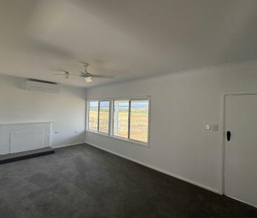 PICTURESQUE VIEWS! - Photo 3