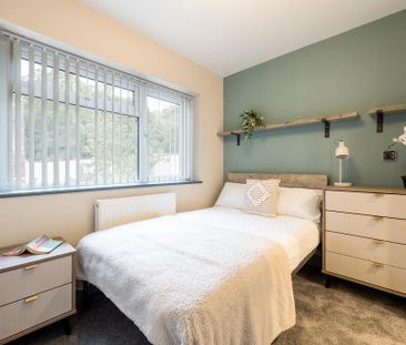 1 bedroom in a house share to rent - Photo 1