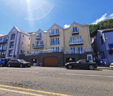 The Boat House, Swansea, SA3 - Photo 2