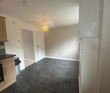 3 bedroom house to rent - Photo 2