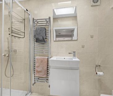 3 bedroom maisonette to rent - Photo 6