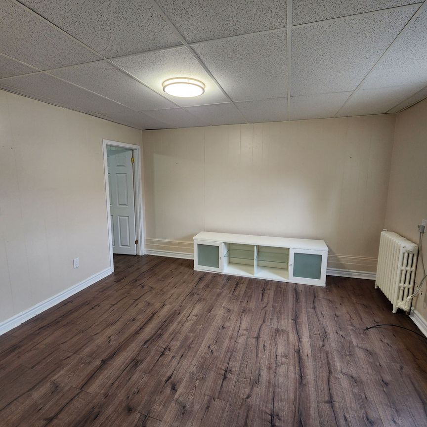 For Lease - 5 Main Street Unit# 2, Uxbridge, Ontario - Photo 1