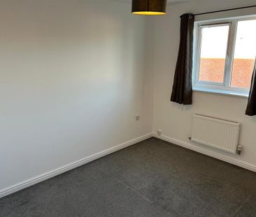 3 bedroom townhouse to rent - Photo 3