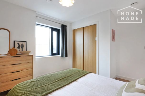 The Lansdowne, B16 - Photo 1