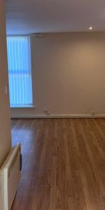 Grassendale Court - Photo 4