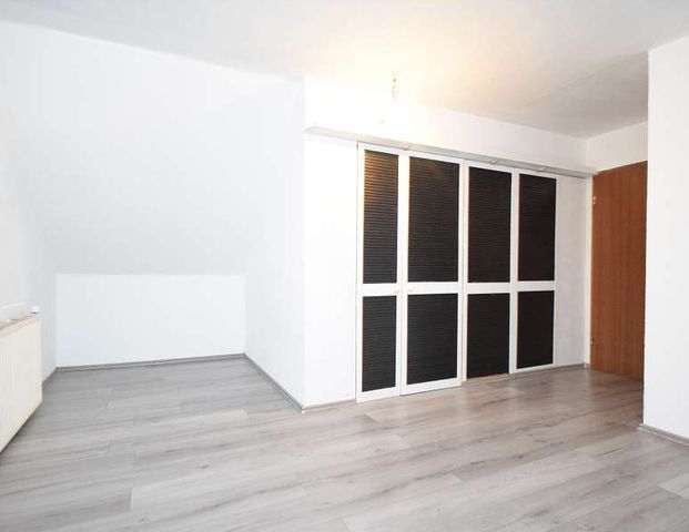 Großzügige 3-Zimmer-Wohnung in ruhiger Lage nahe dem Osterfeld… - Photo 1