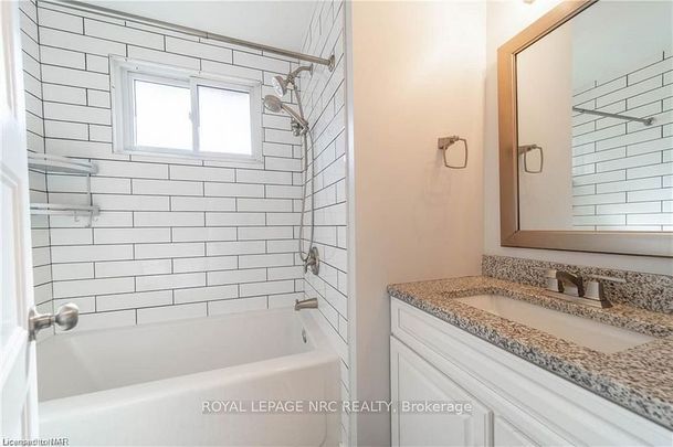 For Lease - 5746 Heritage Drive, Niagara Falls, Ontario - Photo 1