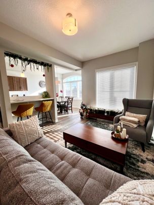 For Lease - 11 Pim Lane, Hamilton, Ontario - Photo 1