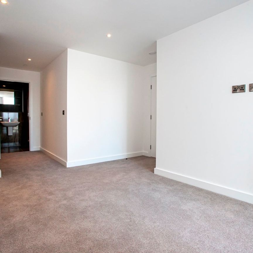 2 Bed Flat, Owen Street, M15 - Photo 1