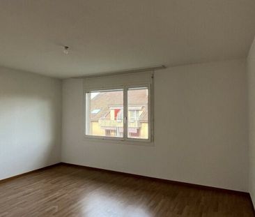 BÖSINGEN (FR) - frisch renoviert 4.5-Zimmerwohnung in Bösingen - Foto 5