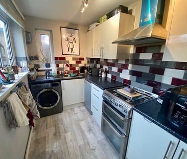 Wyndham Street - Photo 4