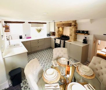 3 bedroom end of terrace house to rent - Photo 4