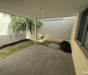 22 Whistling Drive, Alkimos WA 6038 - Photo 5