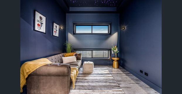 Modern Single Storey Family Home Walking distance to Riverbank Public School & The Ponds High School - Photo 1