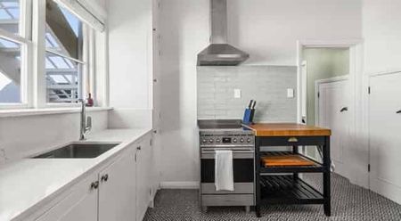 Iconic Art Deco - Photo 5