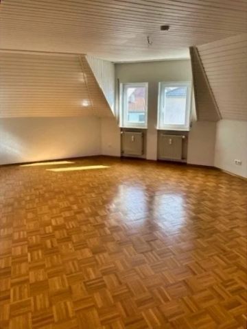 Helle 3-Zimmer-Wohnung direkt im Ortskern von Östringen! - Photo 3