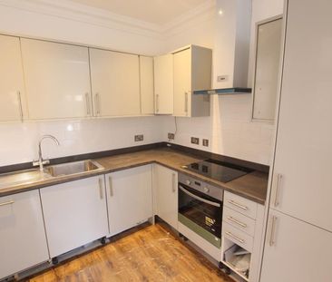 2 bedroom apartment to rent - Photo 2