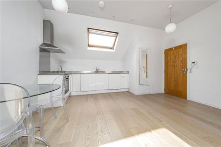 Victor Road, Teddington, TW11 - Photo 5