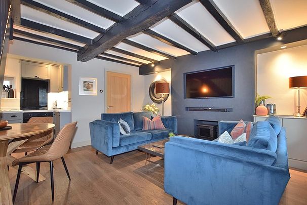 2 bedroom cottage to rent - Photo 1