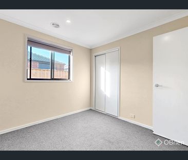 13 Goodwill Road, Clyde North, Vic 3978 - Photo 6