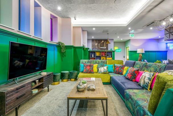 1 bedroom private hall to rent - Photo 1