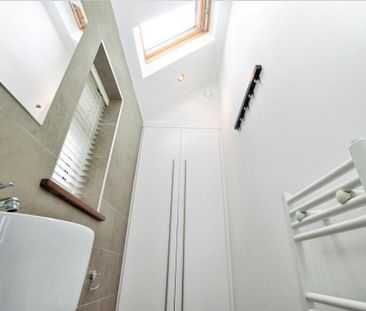 3 bedroom end of terrace house to rent - Photo 6