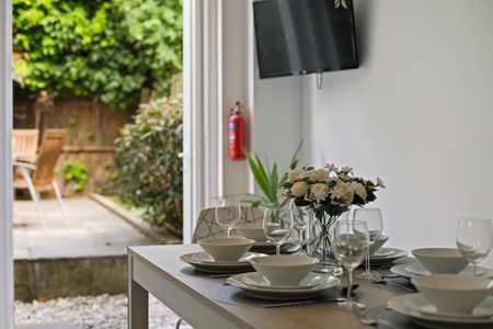 4 Bed Detached House, Fingal Street, SE10 - Photo 5