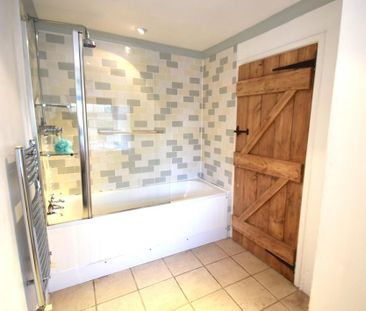 2 bedroom terraced house to rent - Photo 6